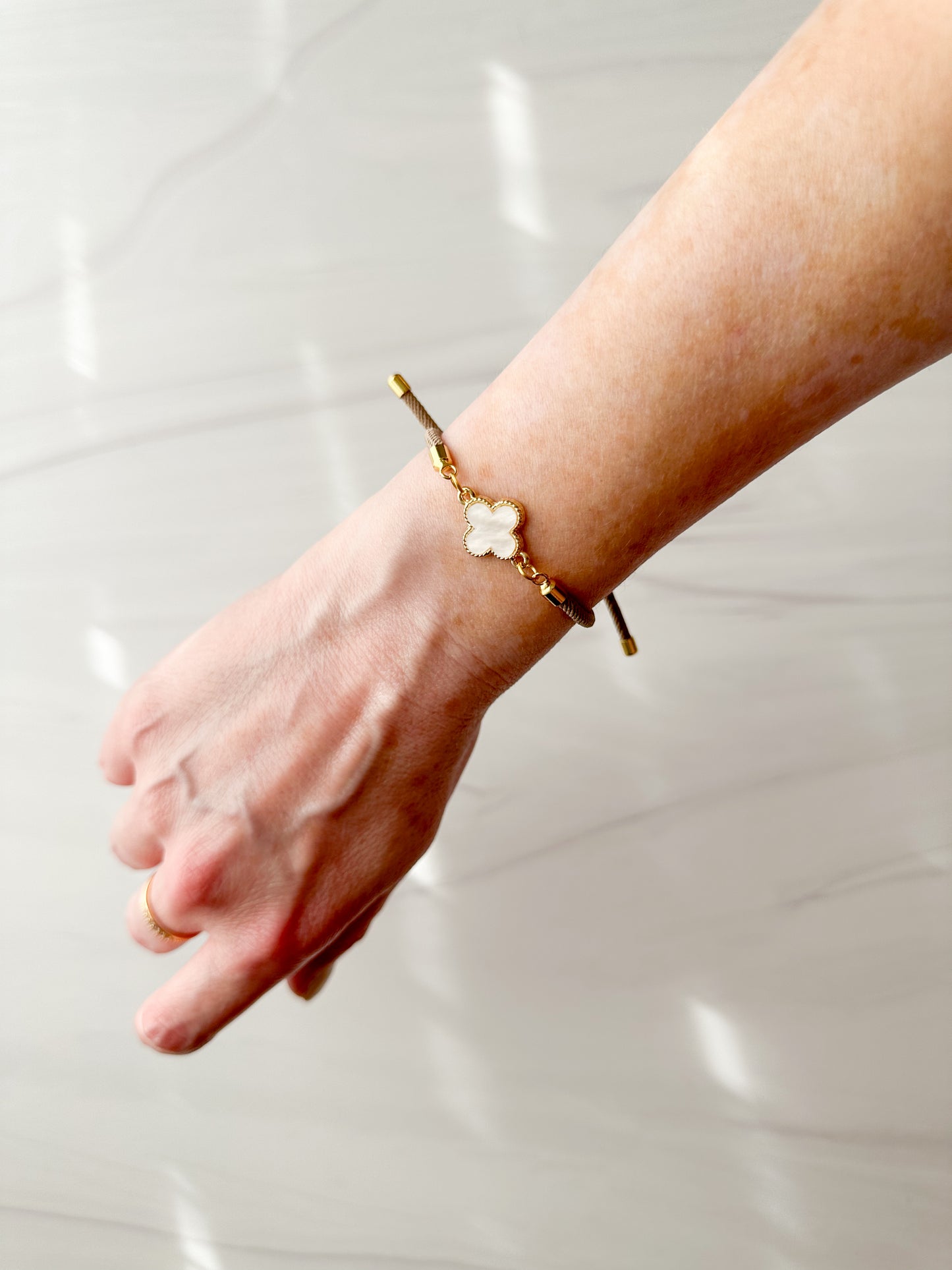 Mother of Pearl Clover Bracelet