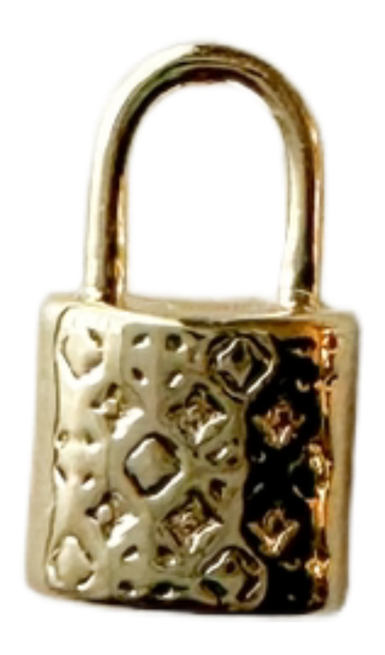 Gold engraved pattern lock charm
